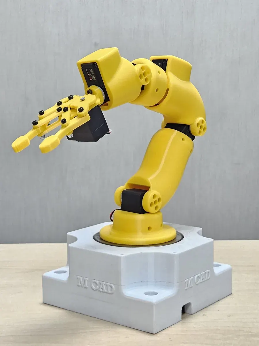 Dexter 6-DOF robotic arm developed by M CAD Solutions